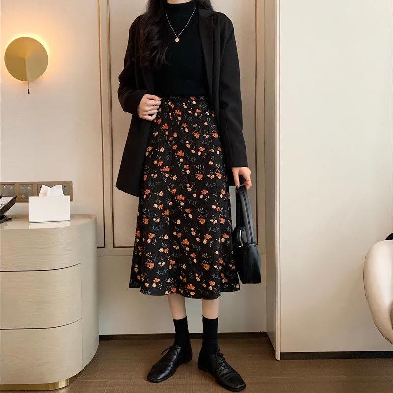 Corduroy Skirt Female Autumn and Winter Long Floral A-line Skirt Ins Super Fairy Thin Student Loose Long Skirt