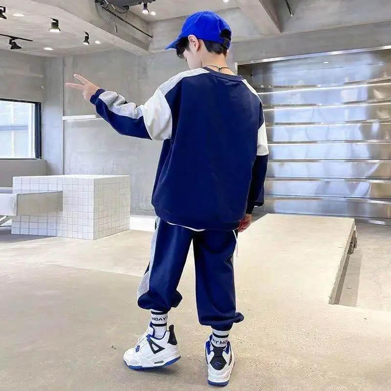 Boys Spring and Autumn Sports Two-piece Suit Stitching Contrast Color Design Pullover Sweater Sweatpants Comfortable Leisure Loose Children's Suit