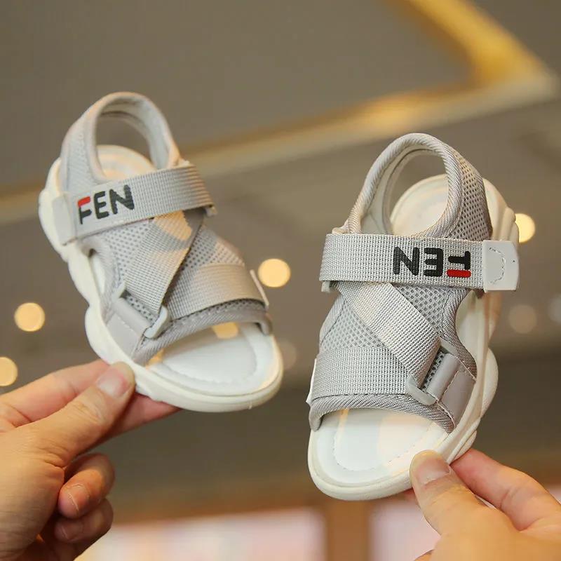 Kids Sandals Girls and Boys Summer Sandals Soft Sole Flat Casual Sandals Anti-slip Outdoor Beach Light Sandals