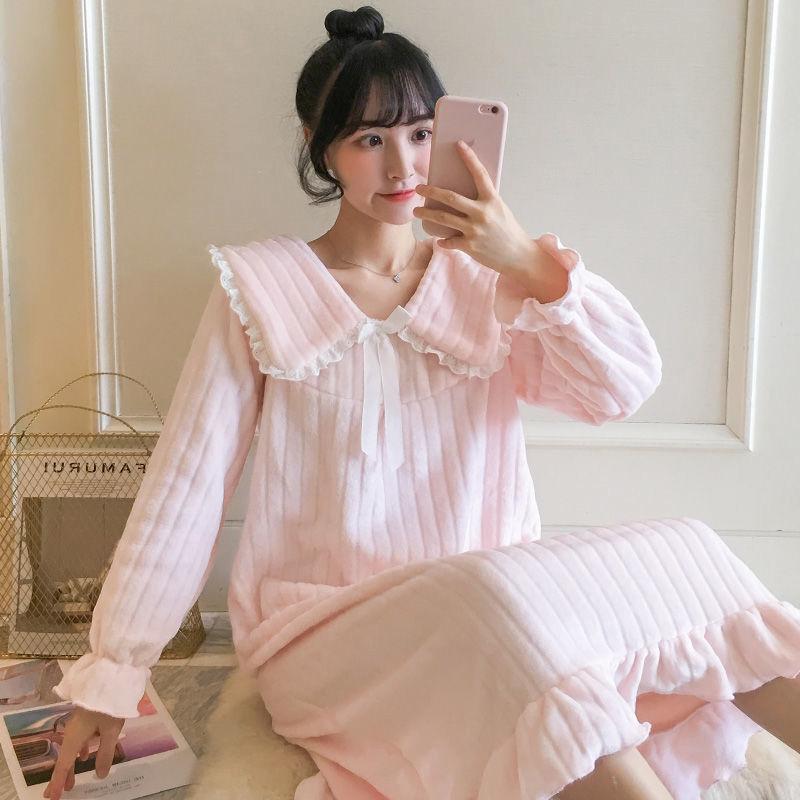 Flannel Nightdress Thick Coral Fleece Skin-friendly Soft Nightgown Female Princess Style Long Winter Home Wear Nightdress