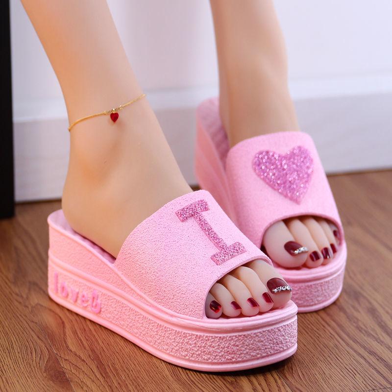 Slippers Female Cute Peach Heart Thick-soled Sandals and Slippers Home Bathroom Soft Bottom Mid-heel Flip-flop Non-slip Beach Shoes