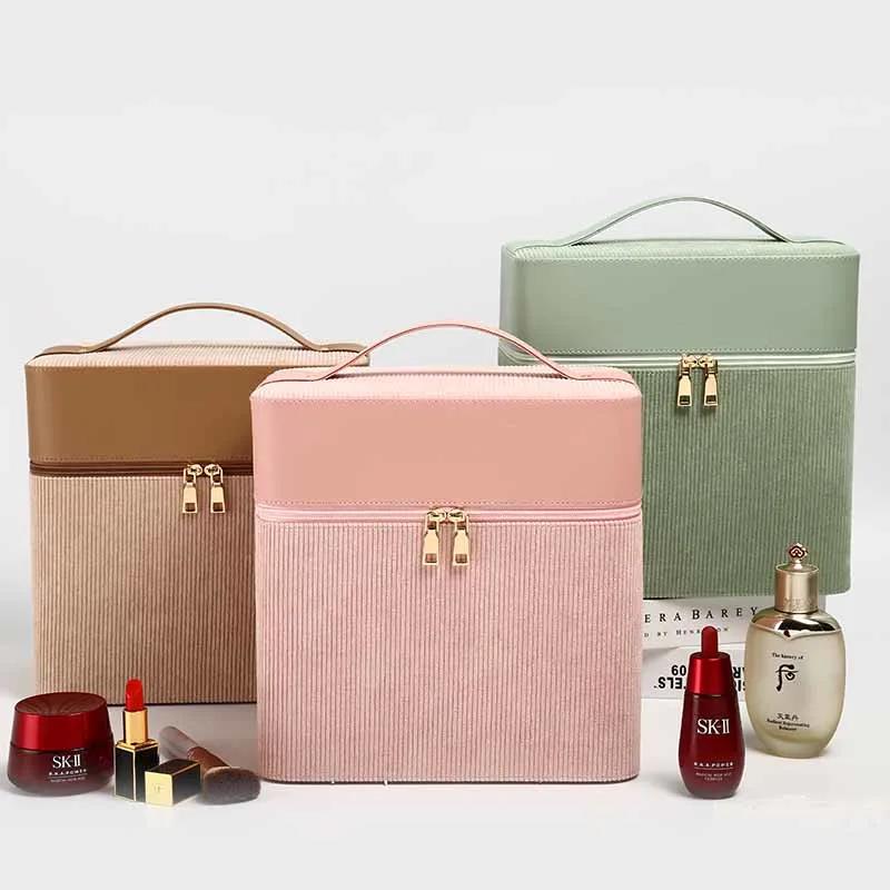 Portable Cosmetic Bag, Large Capacity Advanced Flannel Multi-layer Cosmetic Case Multifunctional Portable Cosmetic Storage Box