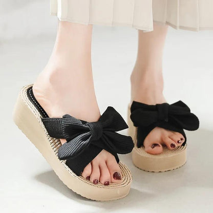 Beach Slippers Women's Summer Bow Thick Bottom Korean Sandals for Women Seaside Non-slip Wedge Heels Ladies Flip-flops Imitation Straw Sandals