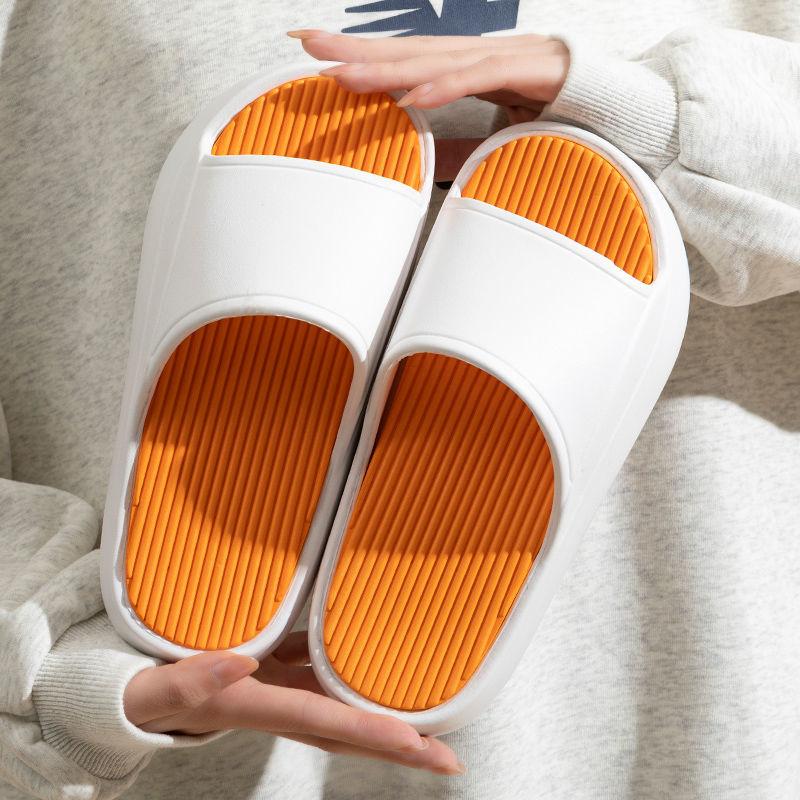 Women's Large Size Non-slip Outdoor Beach Slippers Spring and Summer Soft Sole Flat Indoor Bathroom Slippers