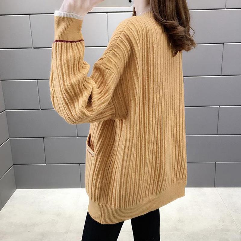 Autumn and Winter Models Loose and Thin Ladies Sweater Coat Loose Women Trendy Fashion Wild V-neck Long-sleeved Sweater Women Cardigan