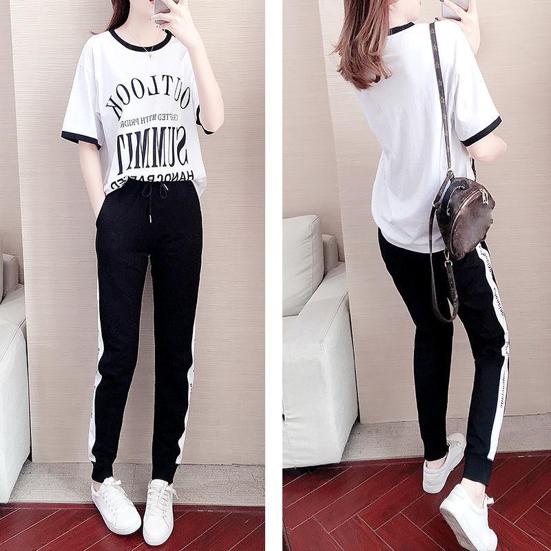 Black and White Suit, Large Size Women's Clothing Loose and Thin Leisure Two-piece Sports Suit Casual Home Service Short-sleeved Shirt