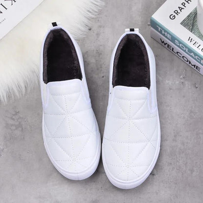 Female Winter Plush Thickened Flat Bottomed Cotton Shoes Women's Solid Color Leather Waterproof Casual Shoes