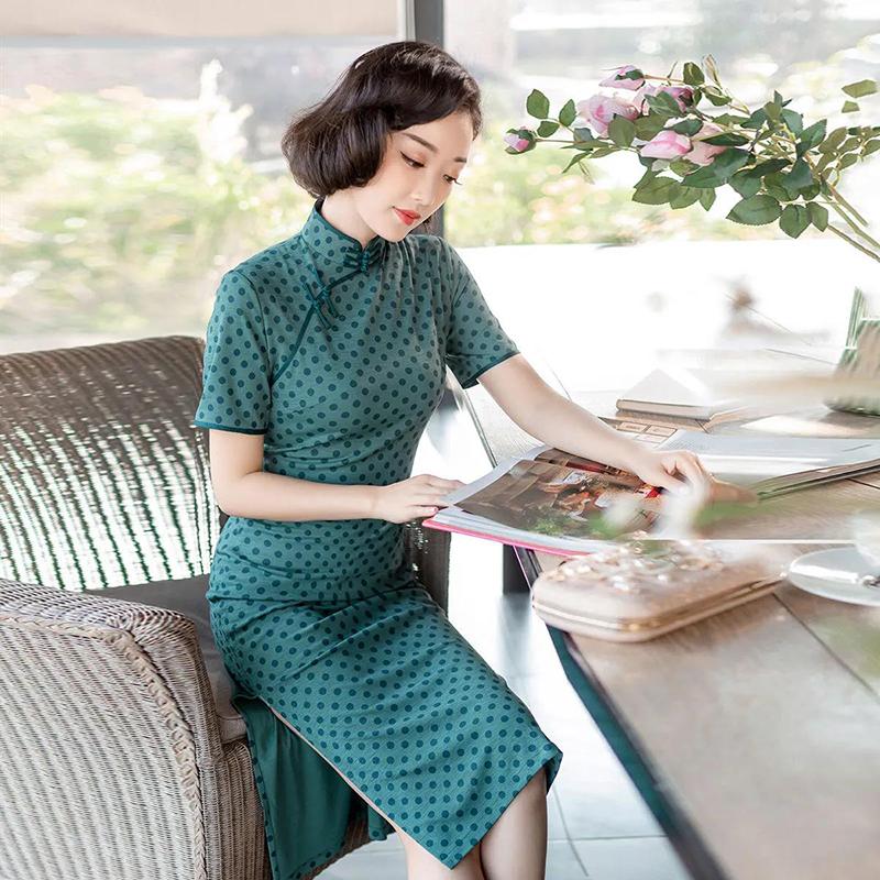 High-end Daily Cheongsam Dress Spring and Summer Knitting Improved Cheongsam Dress Mid-length Temperament Mother