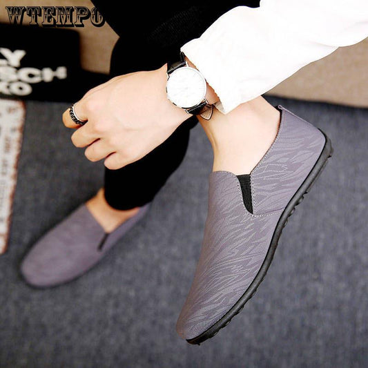 Casual Shoes Men Loafers Fashion Comfortable Flat Shoes Slip on Leather Driving Shoes