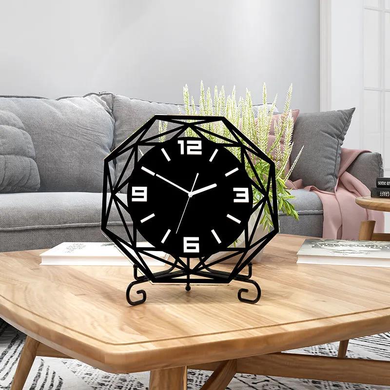 Nordic Creative Desk Clock Living Room Clock Ornaments Modern Minimalist Desk Clock Bedroom Mute Decorative Desk Clock Personality Clock