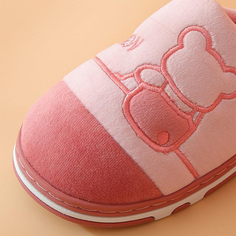 Home Slippers Women Thick Warm Winter Slippers Plus Size Men Cotton Slides Cute Bear Pink Blue Couples Slippers Indoor Non Slip