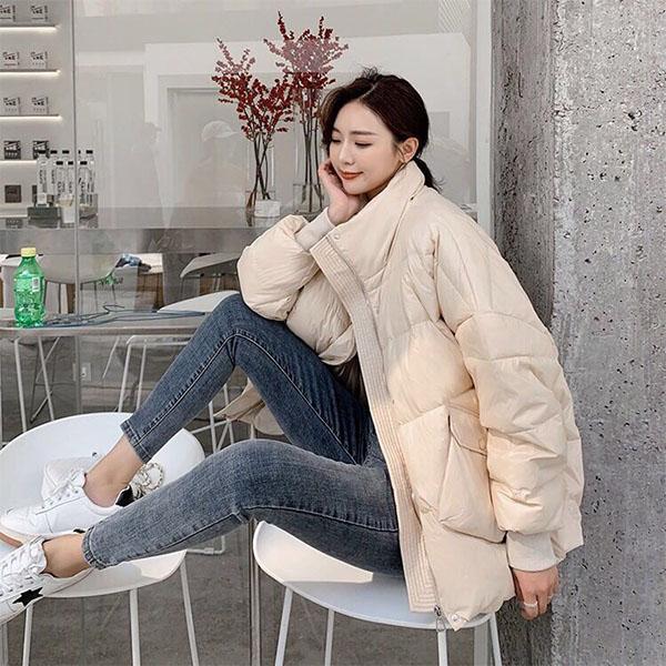 Winter All-match White Duck Down Jacket Women's Short Loose Student Bread Coat Small Jacket