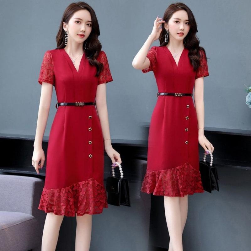 2021 Summer New Dresses Female Large Size Long Western-style Mother Summer Dress Waist Lace Stitching A-line Skirt