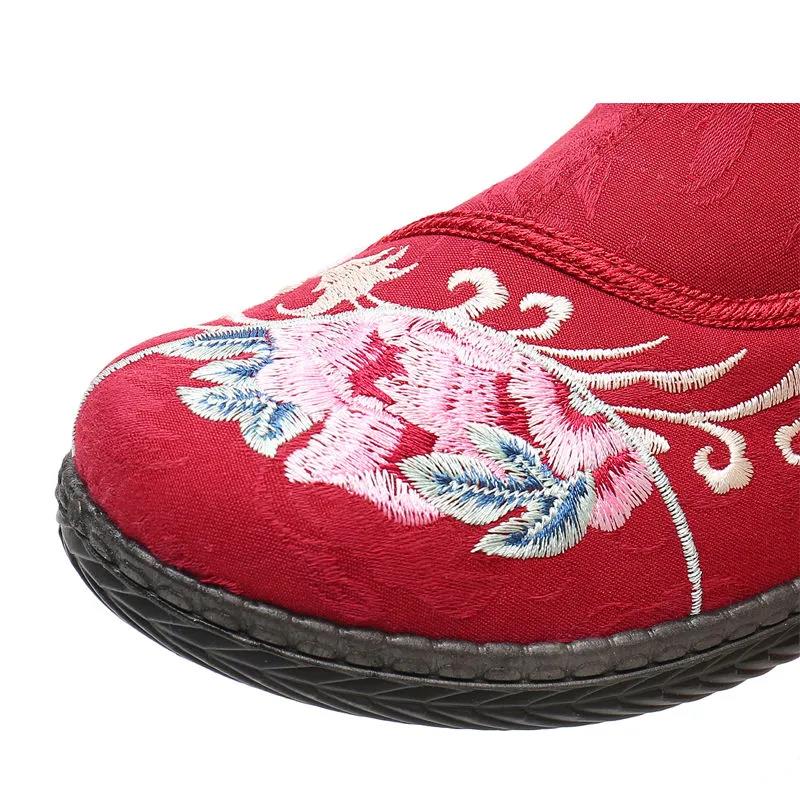 Winter Embroidered Cotton Boots Women Plus Velvet To Keep Warm Ethnic Style Embroidered Cotton Shoes Women Mid-boots