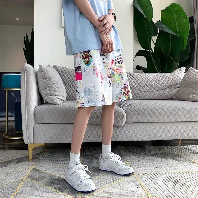 Summer Men's Creative Graffiti Casual Pants Loose Straight Harajuku Couple Sports Five-point Pants Breathable and Comfortable Outer Wear Shorts