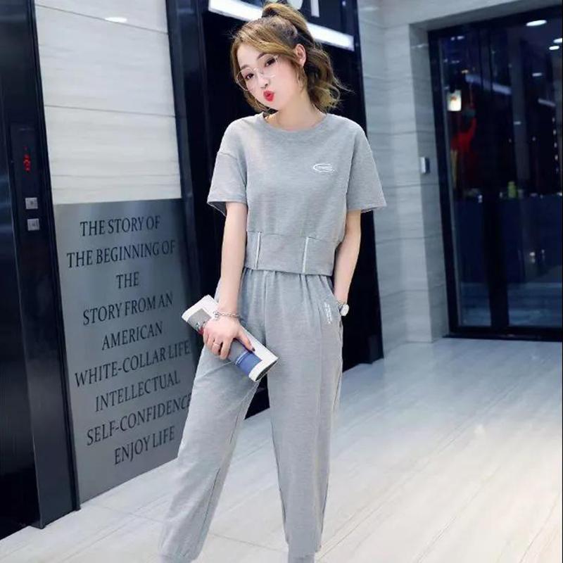 Short-sleeved Sports and Leisure Suits Women's Short Loose T-shirt Trousers Can Be Elasticated Waist Two-piece Leisure Outdoor Sports Suit