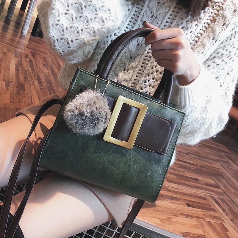 Korean Version of The Tide Minimalist Hundred Shoulder Bag Retro Personality Small Bags Messenger Hand Bag