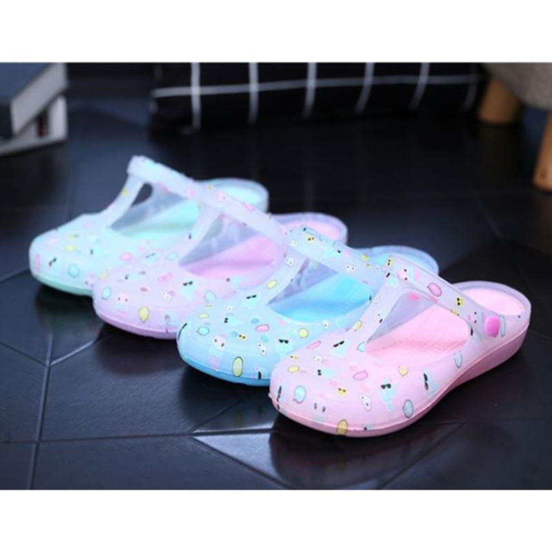 New Summer Print Female Beach Shoes Female Slippers Summer Hole Shoes Women's Shoes