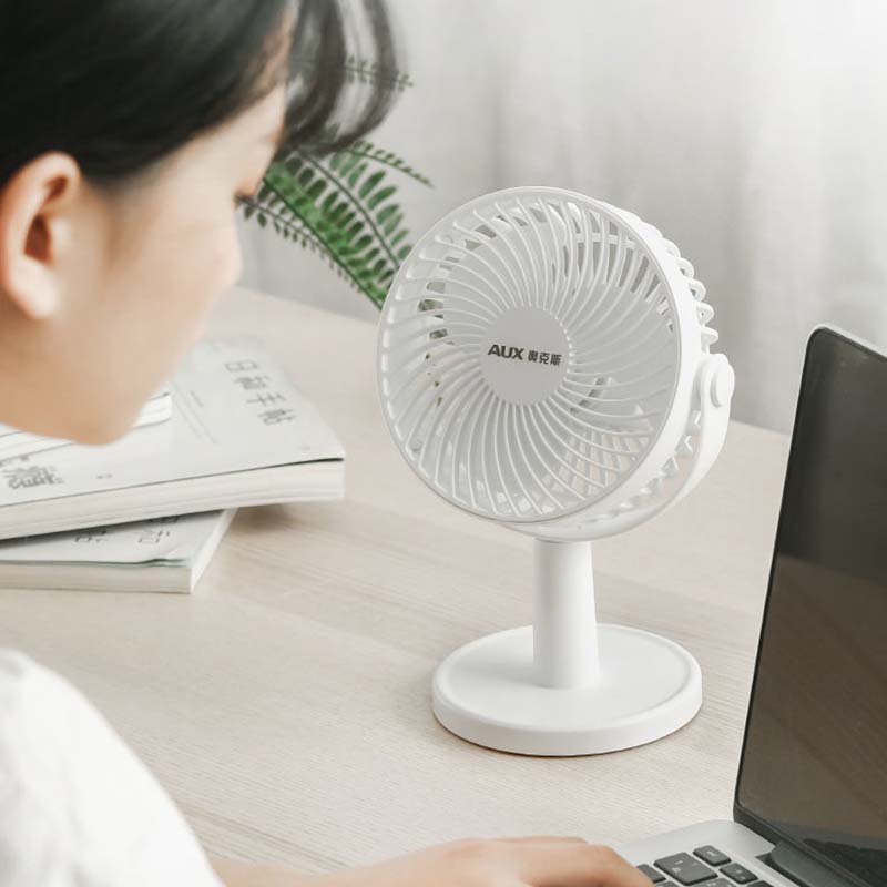 Desktop Fan Silent Mini Mini Desktop Usb Charging Type Clip Fan