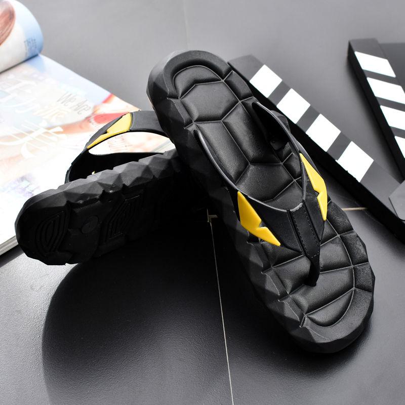 Summer Slippers Male Little Monster Summer Korean Version of The Trend Clip Drag Large Size Non-slip Thick Bottom Home Wear Slippers Men