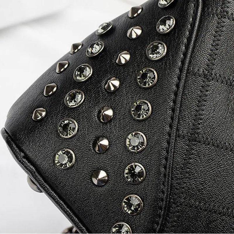 European Style Metal Rivet Decoration PU Leather Top-Handle Bags Handbags Women Large Capacity Personality Crossbody Bag