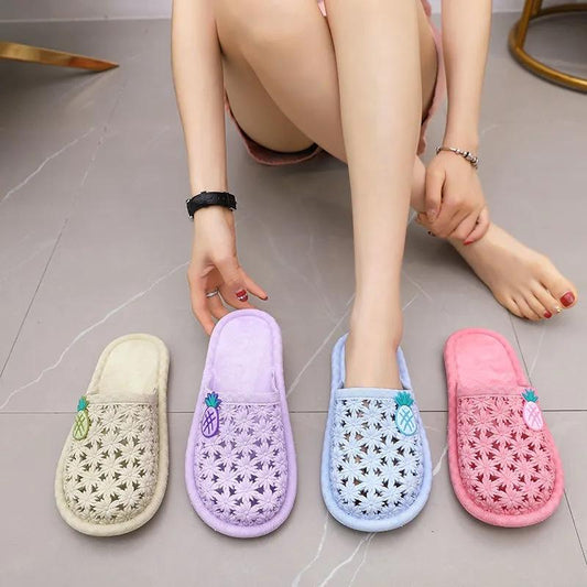 Women's Sandals and Slippers Non-slip Wear-resistant Bathroom Leaking Slippers Indoor and Outdoor Home Slippers Flip-flops