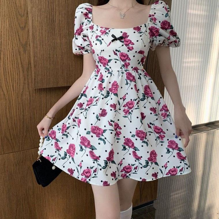 Women Summer Vintage High Waist Fairy Square Neck Holiday Dress Sweet Short Sleeve Elegant Slim Floral Print Pleated Dress