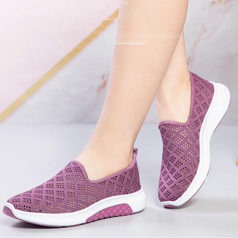 Summer Old Beijing Cloth Shoes Women's Mesh Breathable Casual Shoes Soft Bottom Non-slip Mesh Shoes Flat Bottom One Pedal Mother Shoes