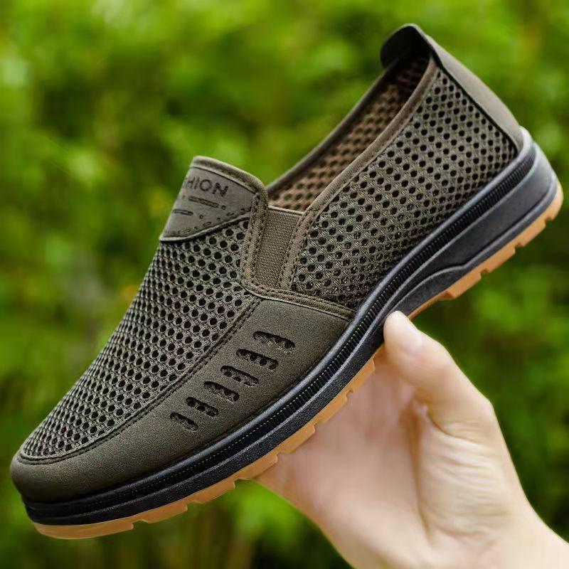 Summer Old Beijing Cloth Shoes Men's Breathable Casual Beef Tendon Sole Dad Shoes Middle-aged and Elderly Deodorant Slip-on Net Shoes