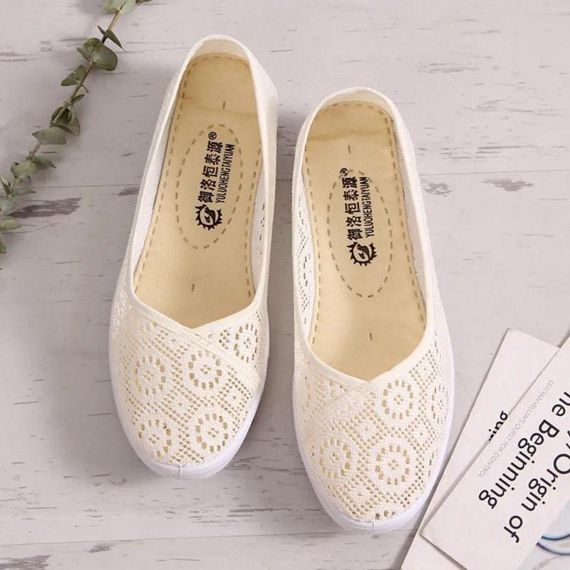 Middle-aged and Elderly Soft-soled Non-slip Cloth Shoes Women's Flat-bottomed Hollow Mesh Nurse Shoes All-match Low-cut Mother Shoes