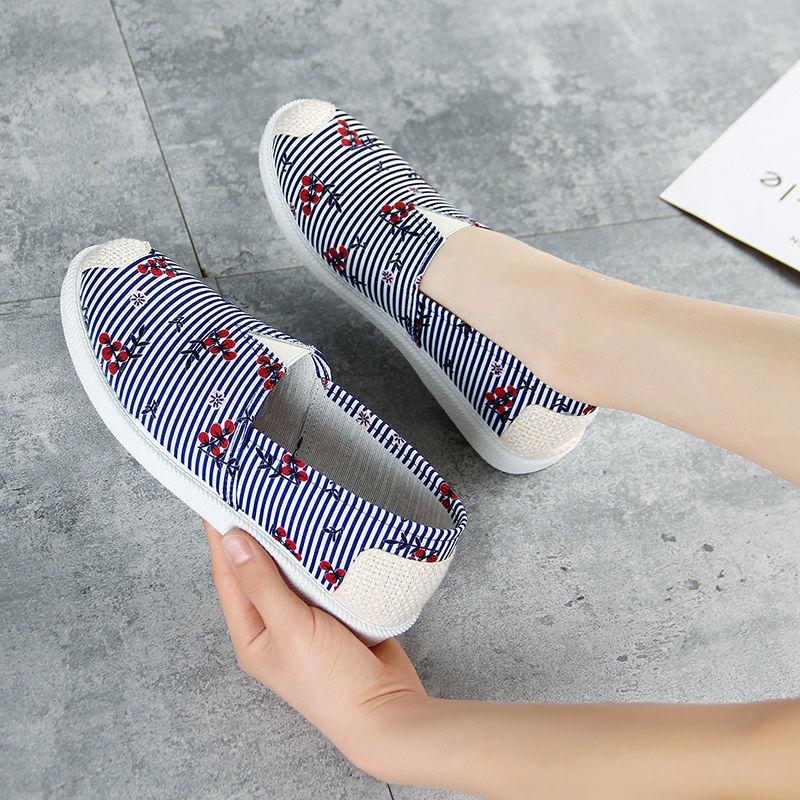 Soft-soled Shoes Breathable Canvas Shoes Women's Old Beijing Cloth Shoes, Spring and Autumn, A Pedal Lazy Flat Shoes