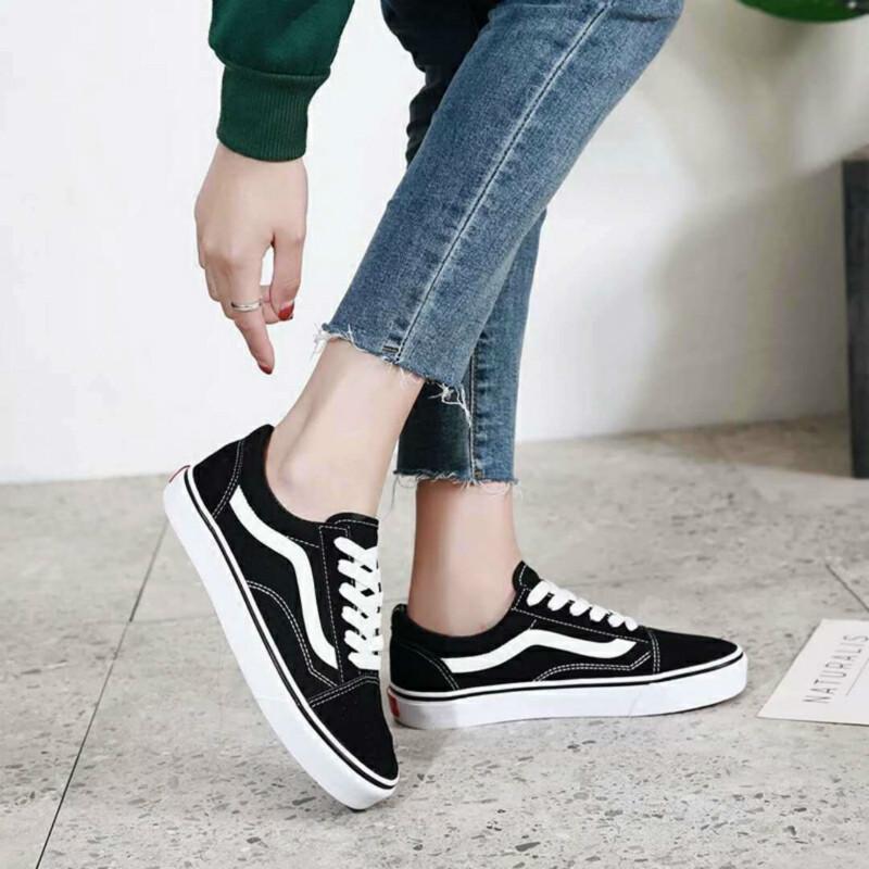 Student Wild Flat Sports White Shoes Couple Ins Comfortable and Natural Canvas Shoes Female