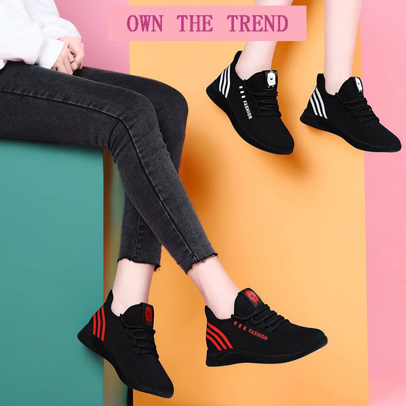 Old Beijing Cloth Shoes Women's Walking Shoes Soft Bottom Non-slip Mother Sports Shoes Breathable Fashion Casual Net Shoes