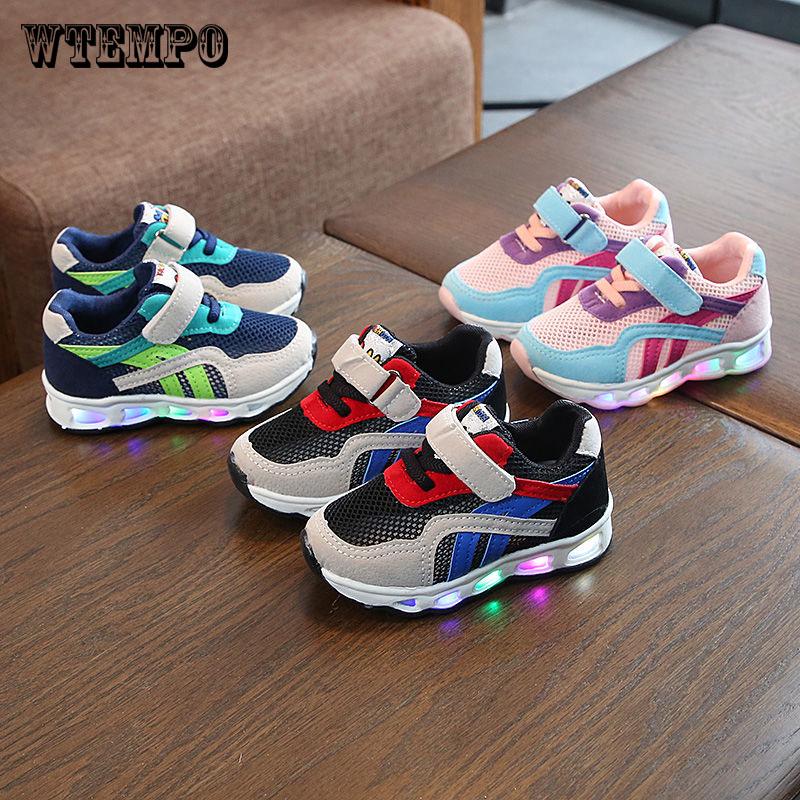 Brand Pair of Shoes Fashion Kids Sneakers Luminous LED Children Shoes Casual Girls Boys