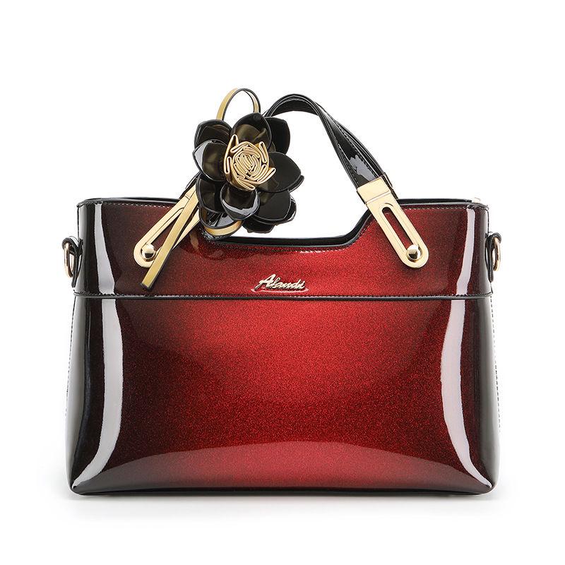 Bag Lady Bag European American Fashion Noble Patent Leather Glossy Face Shoulder Bag Messenger Bag