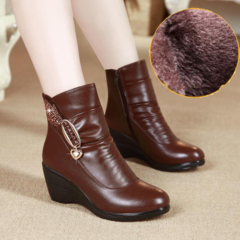 Winter Mother's Cotton Shoes Short Boots Non-slip Ladies Plus Velvet To Keep Warm Middle-heeled Middle-aged and Elderly Women's Shoes