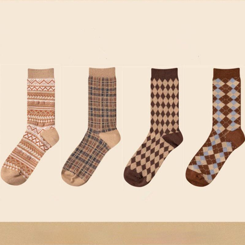 Coffee Color Socks 4 Pairs of Autumn and Winter Women's Mid-tube Thickened Warm Solid Color Retro Pile Socks High Tube Stockings