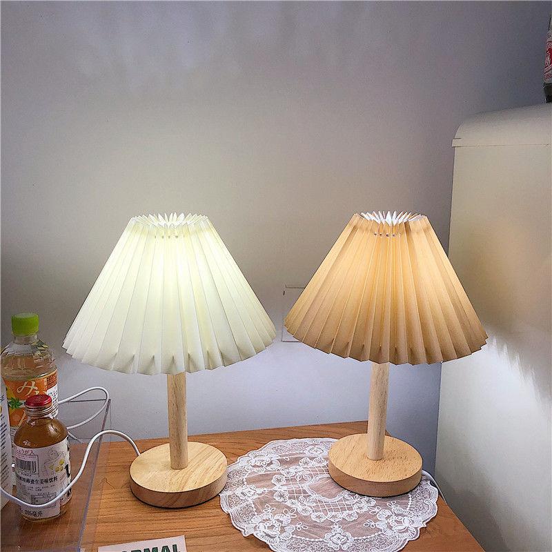 Pleated Table Lamp Nordic Style Bedroom Bedside Lamp Japanese Night Light Energy-saving Lamp Study Dormitory Living Room Decoration