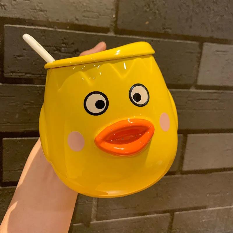 Creative Three-dimensional Mug with Lid Cute Pet Little Yellow Duck Ceramic Cup Male and Female Student Breakfast Cup Milk Cup Oatmeal Cup