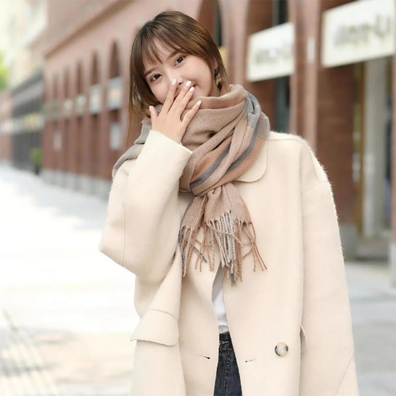 Korean Version of The Cute Japanese Scarf Winter Warm Scarf Check Temperament Cashmere-proof Length Scarfs