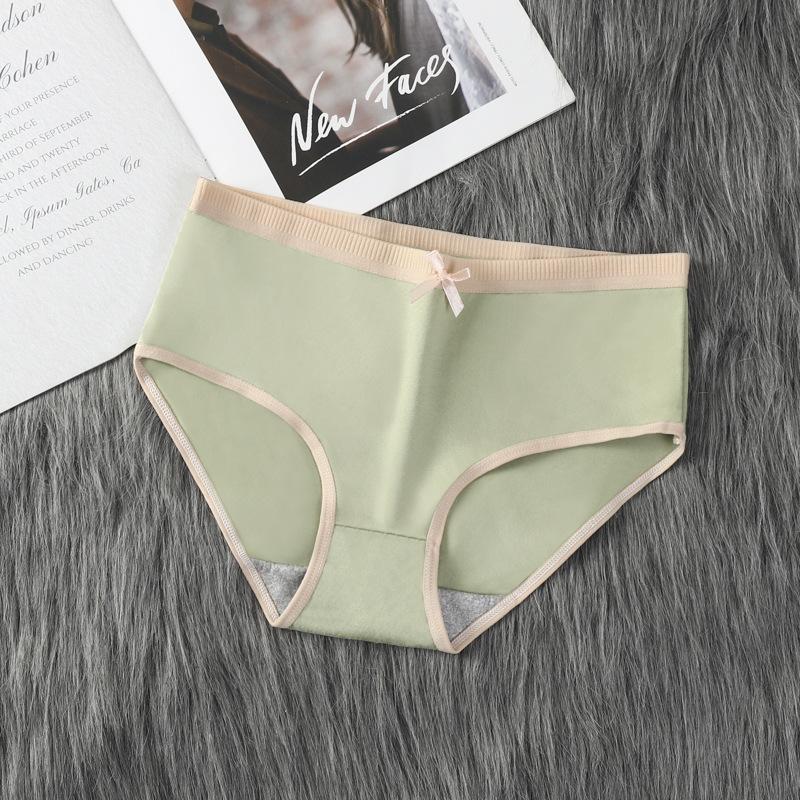 4Pcs/Set Women's Seamless Cotton Panties Solid Color Large Size Mid Waist Causal Soft Briefs