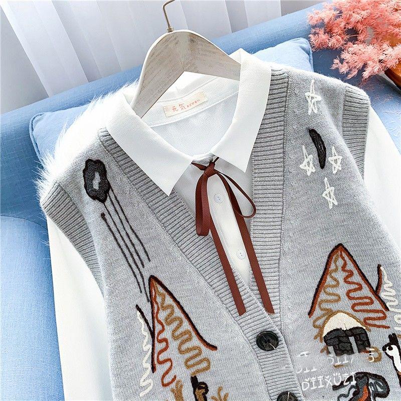 British Style Knitted Waistcoat Vest Women Loose Sleeveless Jacket Outer Sweater Vest Embroidery Waistcoat Women's Sleeveless Sweater Jacket