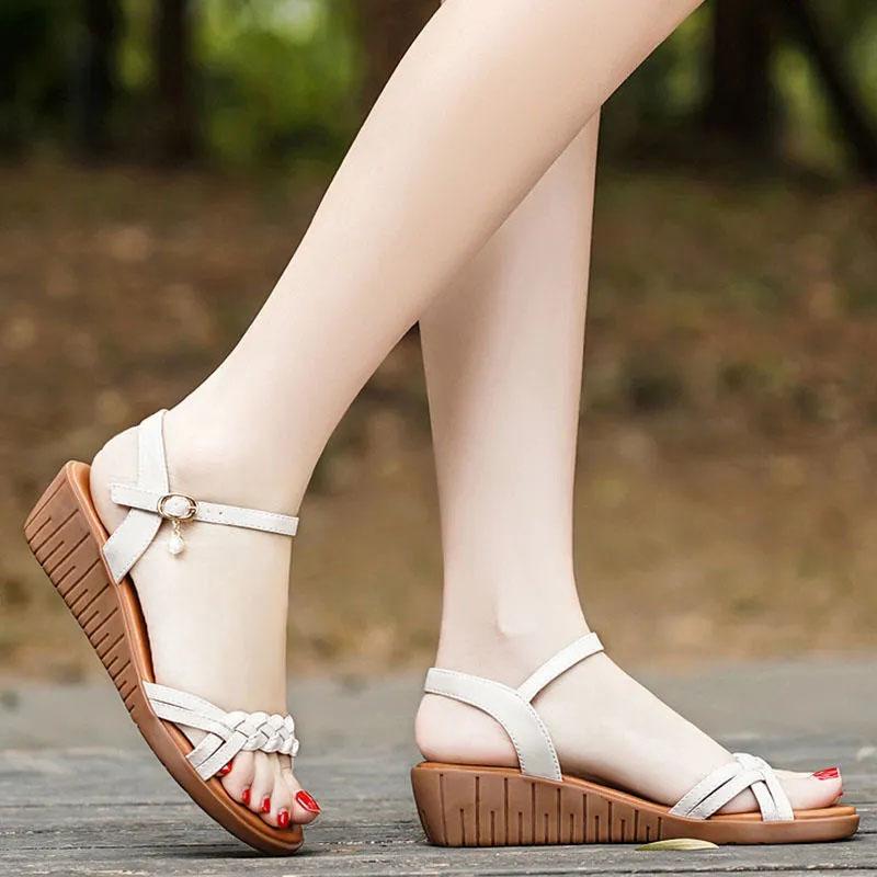 Soft Leather Sandals Women's Summer Simple Wedge Sandals Soft Sole Casual Sandals Thin Strap All-match Mother Shoes