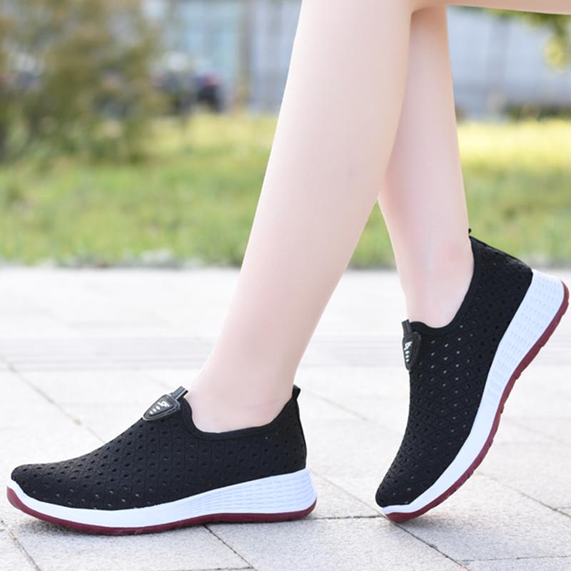 Net Shoes Women Summer Old Beijing Cloth Shoes Women's Shoes Breathable Soft Sole Mesh Casual Sports Shoes Women Middle-aged and Elderly Mother Shoes