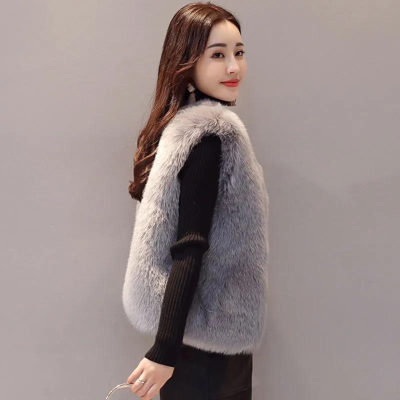 Women's Fur Vest Autumn and Winter Short Fox Fur Thin Warm Coat