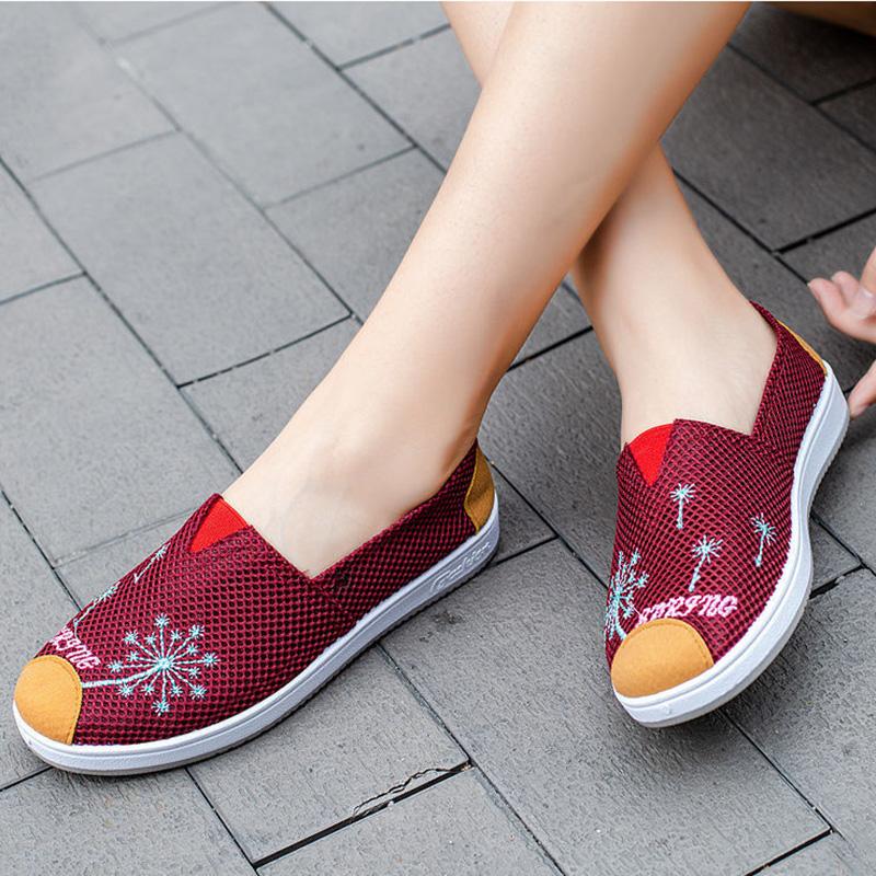 Breathable Net Shoes Women's Low-top Breathable Women's Single Shoes Flat Bottom One-step Embroidered Shoes Ladies Soft Bottom Wear-resistant Leisure