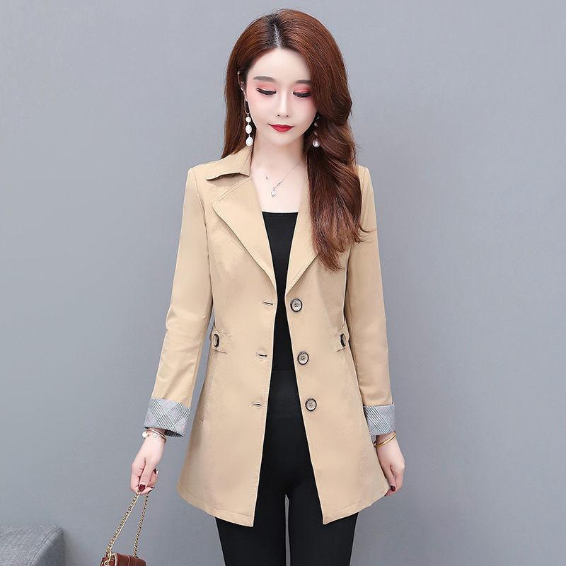 Plus Size Women's Windbreaker Spring Autumn Single Breasted Slim Fashion Casual Raincoat Jacket