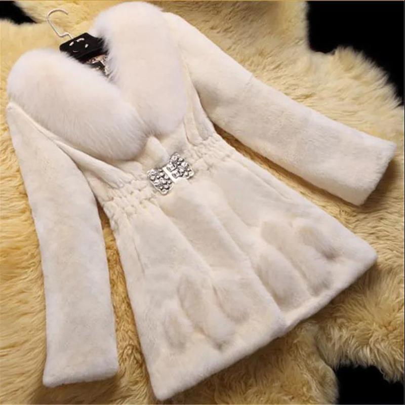 Faux Mink Fleece Ladies Jacket Mid-length Autumn and Winter Plush Faux Fur Coat Female Imitated Fox Fur Collar Warmth and Thinness