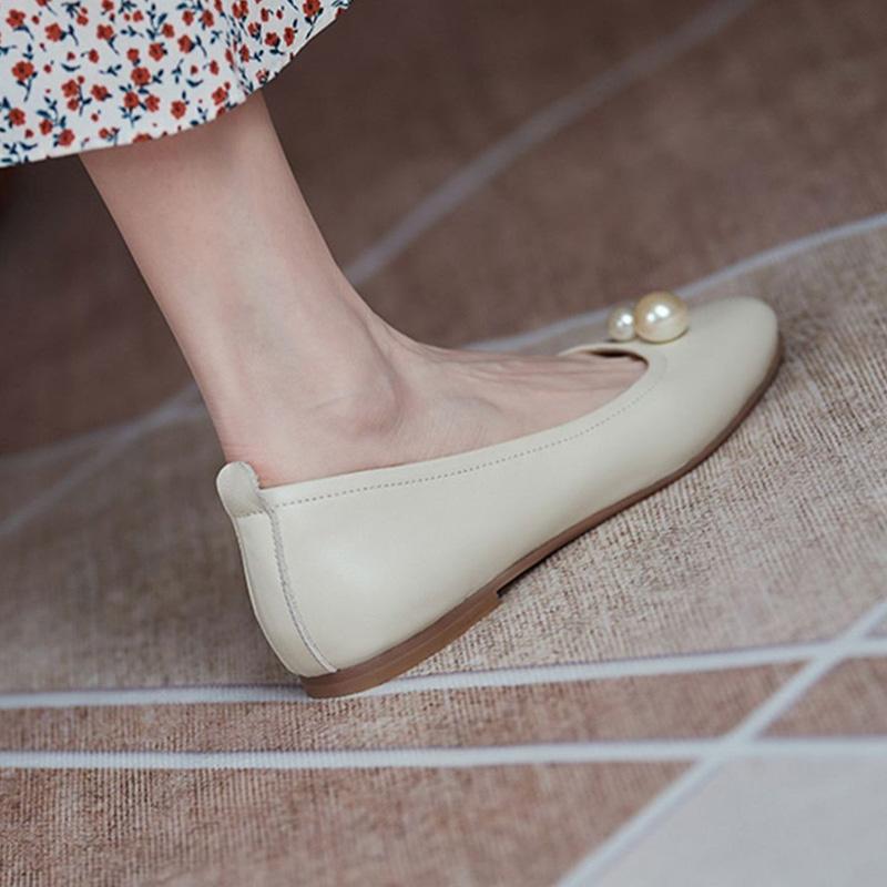 Single Shoes Female Fairy Style Sweet and Gentle Pearl Shoes Really Soft Leather Retro Round Toe Flat Shoes