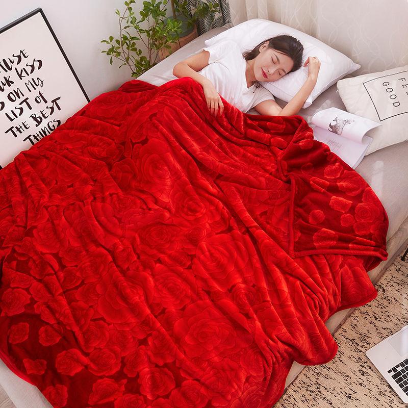 High-quality Thick Plush Bedspreads High-density Super-soft Flannel Blankets Plush Warm and Breathable Sheets Nap Blankets Air Conditioning Quilts